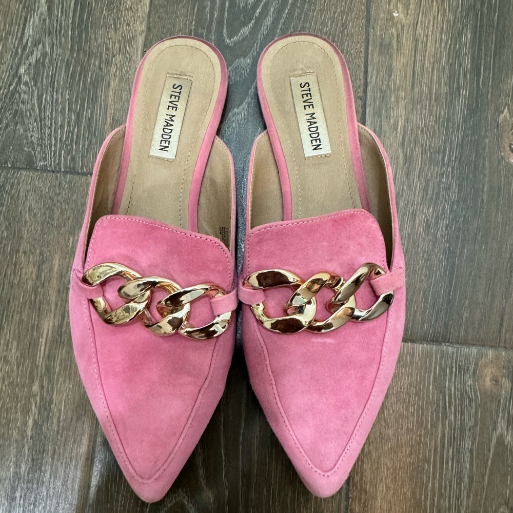 Steve Madden Pink Suede Mules with Gold Chain